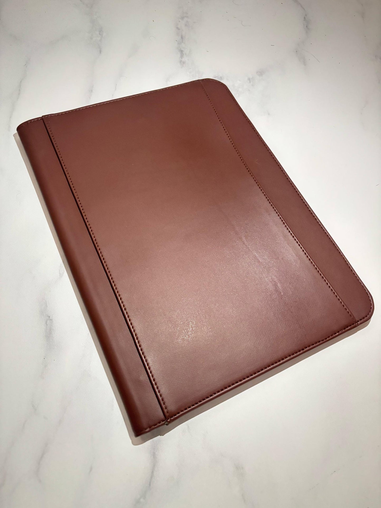 Carpeta de Cuero